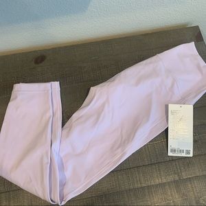 NWT Lululemon Lavender Dew Wunder Under
